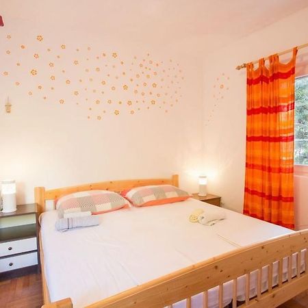 Apartamento Robinson Erina Zarače Exterior foto